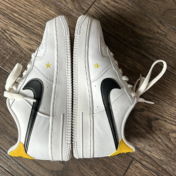 Nike Air Force 1 Low
Have a Nike Day White Gold - Picture 4 of 6
